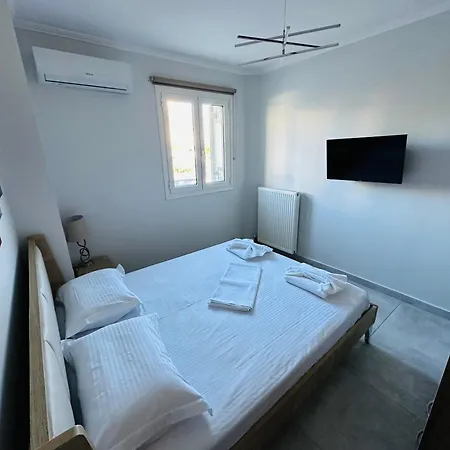 Crystal House Apartment