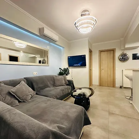 Crystal House Apartment