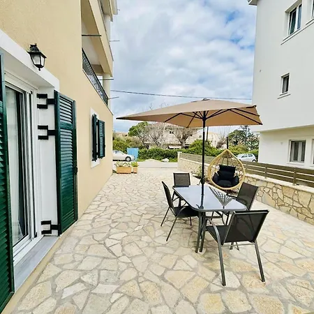 Crystal House Apartment